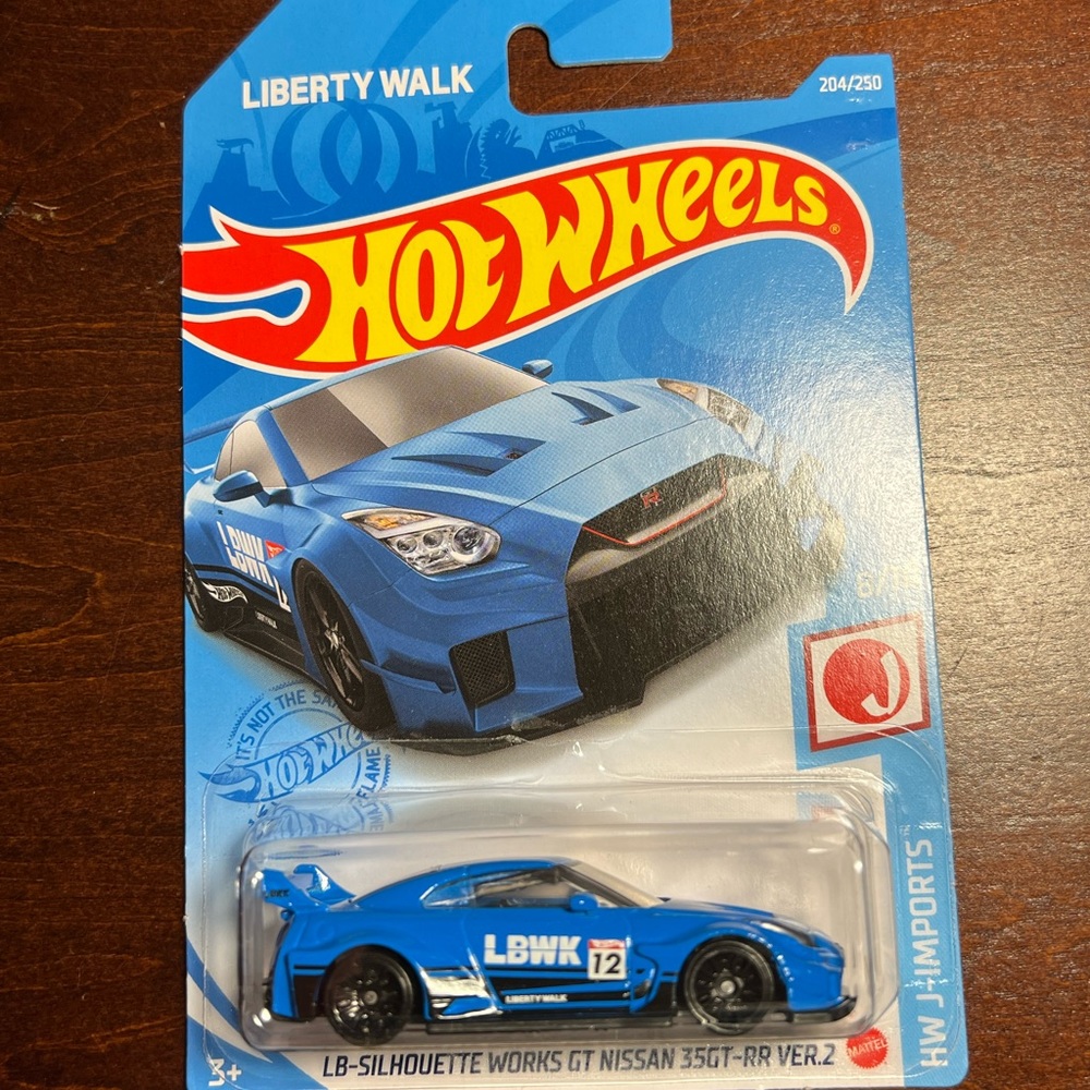 Hot Wheels Liberty Walk LB-Silhouette Works GT Nissan 35GT-RR Version 2